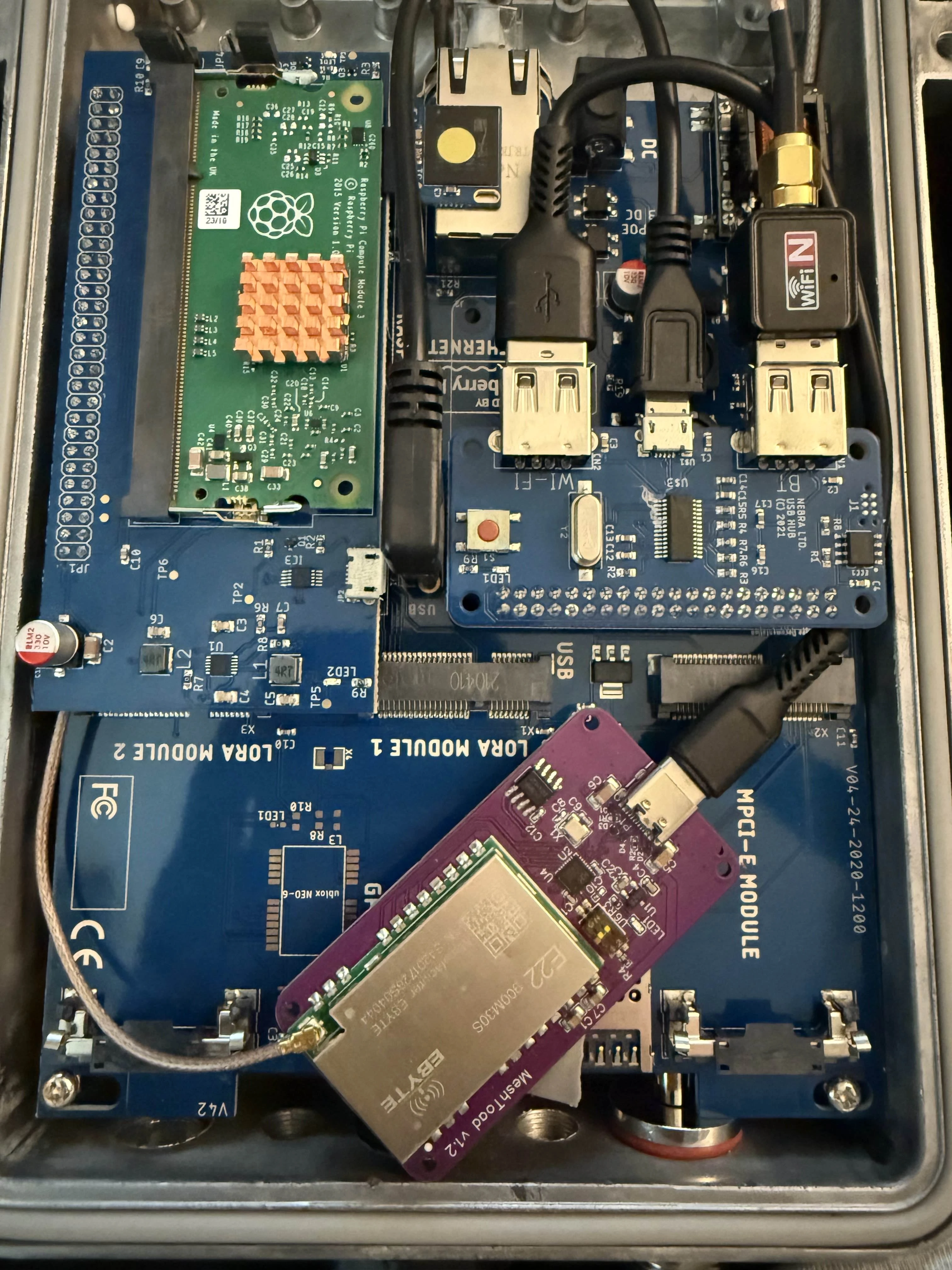 Miner with LoRa module